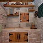 Lovely Home In Glavina Donja Donja Glavina
