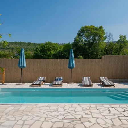 In Glavina Donja With Kitchen Holiday home Donja Glavina